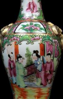 Magnificent antique Chinese Porcelain Bottle Vase Figures 19th C 