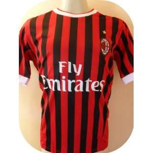  AC MILAN SOCCER JERSEY SIZE LARGE .NEW . Sports 