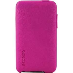  Incase CL56136 Protective Cover For iPod Touch 2G And 3G 
