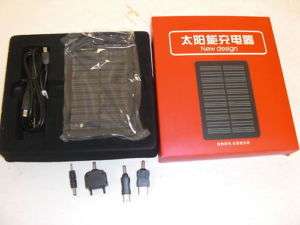 PORTABLE SOLAR CHARGING PANEL FOR CELL PHONES W/5 TIPS  
