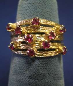 10K YELLOW GOLD 10 STONE RICHLY COLORED RUBY LADIES RING SIZE 6 1/2 