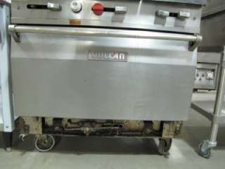 Used Commercial Vulcan 6 Burner Range with Oven NICE SHAPE  