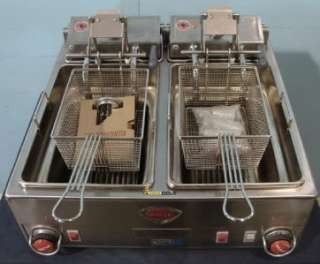 NEW Wells F88 Electric Two Well Countertop Fryer with Autolifts  