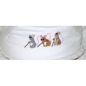   Cakes Baby Burpcloths   Three Blind Mice Nursery Rhymes Design Baby