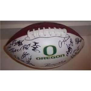 2010 Oregon Ducks Team Signed Logo Football Sports 