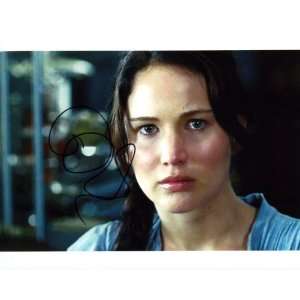 Jennifer Lawrence Sweet Hunger Games Katniss Super Nice Autographed 