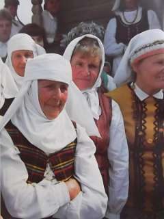 old huge LITHUANIAN FOLK DRESS BOOK DANCE SONG DAINU SVENTE  