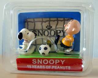   of Peanuts Snoopy Charlie Brown Soccer Figure Photo Frame  