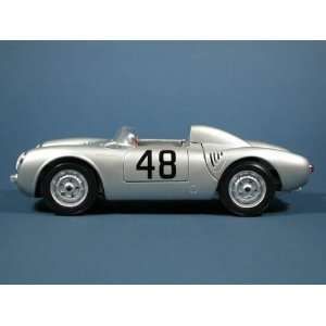  1958 Porsche 550 A Spyder #48 diecast model car 118 scale 