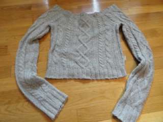 HOLLISTER OFF THE SHOULDER NORDIC SWEATER M  