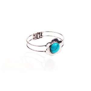   Vintage Style Round Turquoise Stone Flower Cuff Bracelet Jewelry